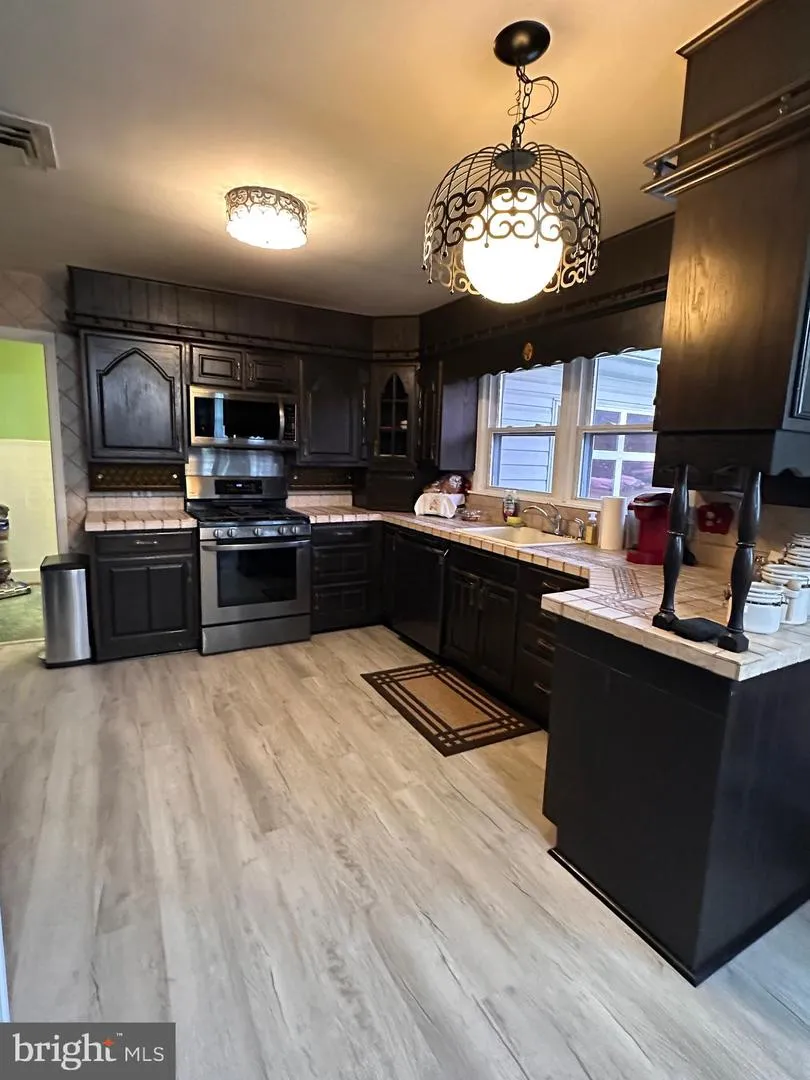 10651 DEACON ROAD White Plains, MD 20695
