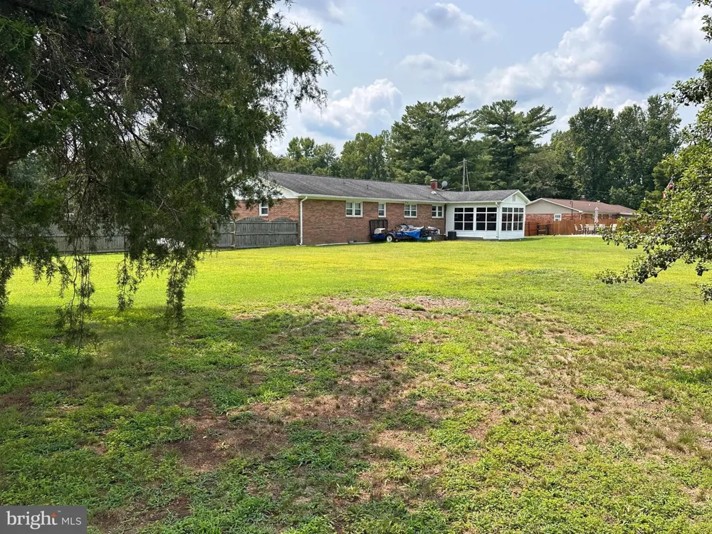 10651 DEACON ROAD White Plains, MD 20695
