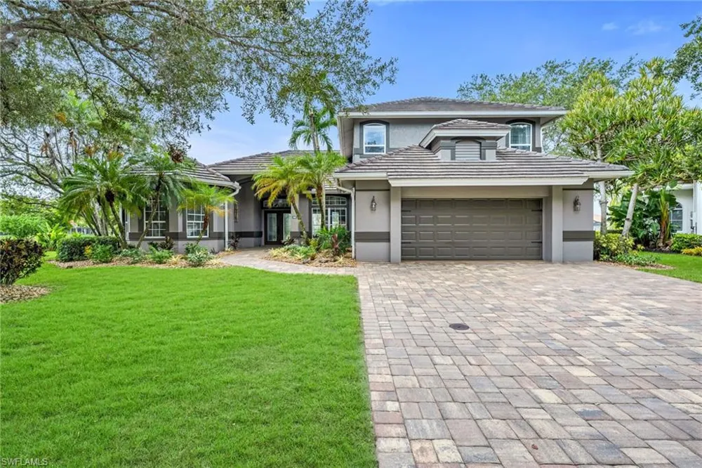 4638 Turnstone Court Naples, FL 34119