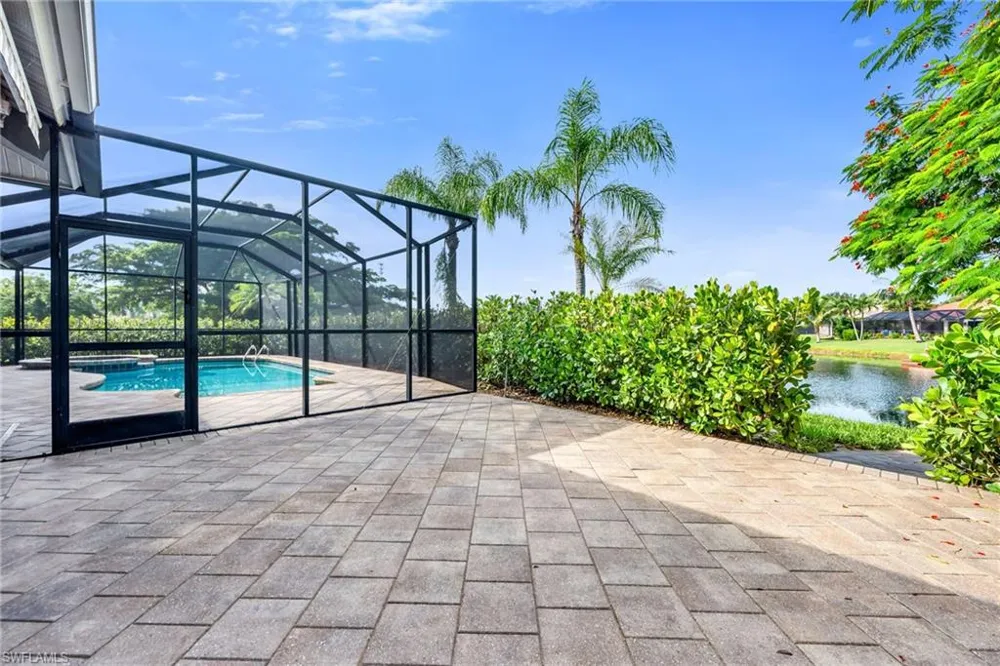 4638 Turnstone Court Naples, FL 34119