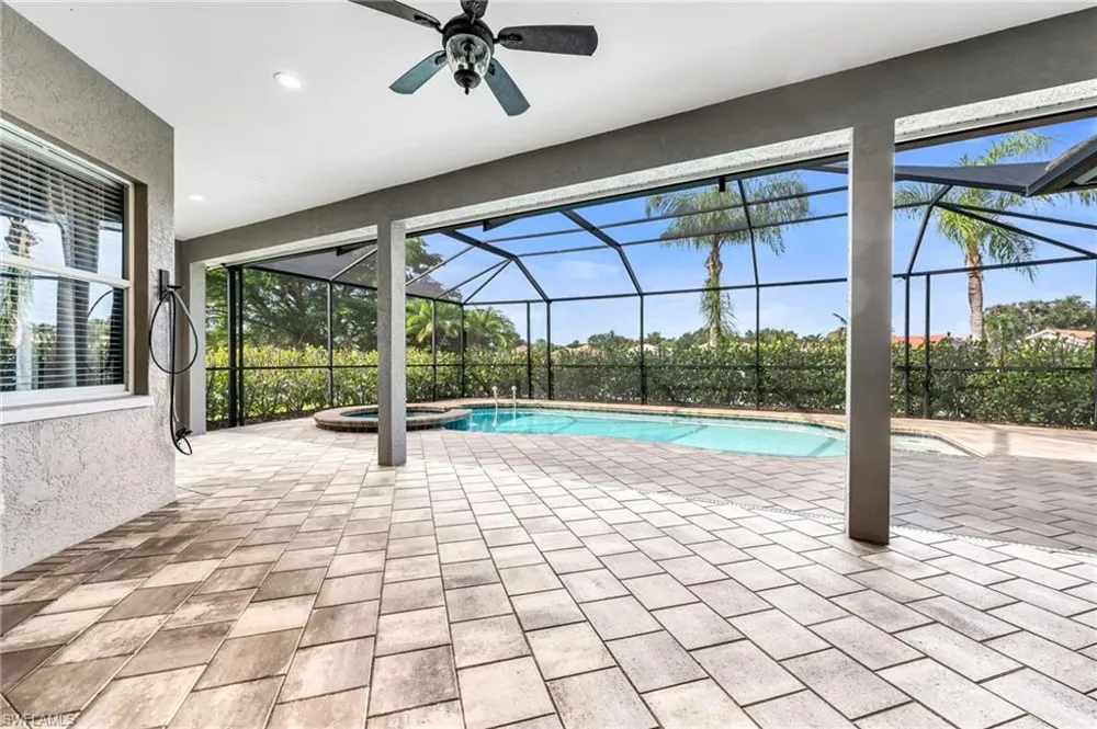 4638 Turnstone Court Naples, FL 34119