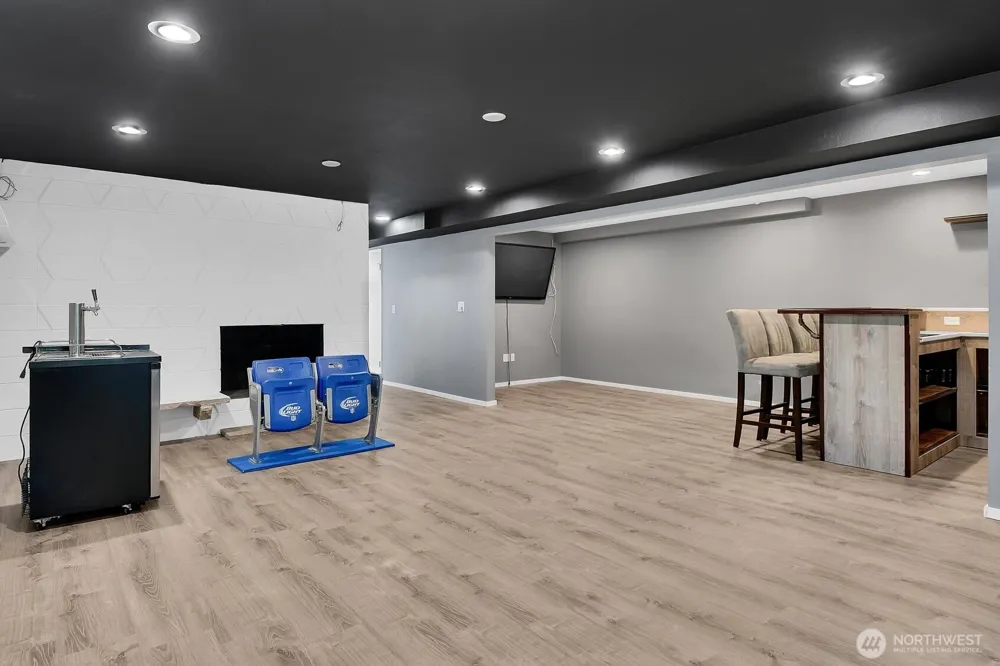 810 S 301st Place Federal Way, WA 98003