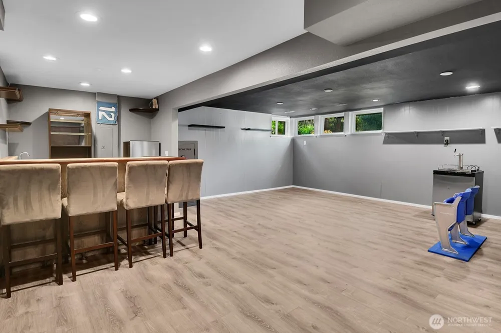 810 S 301st Place Federal Way, WA 98003