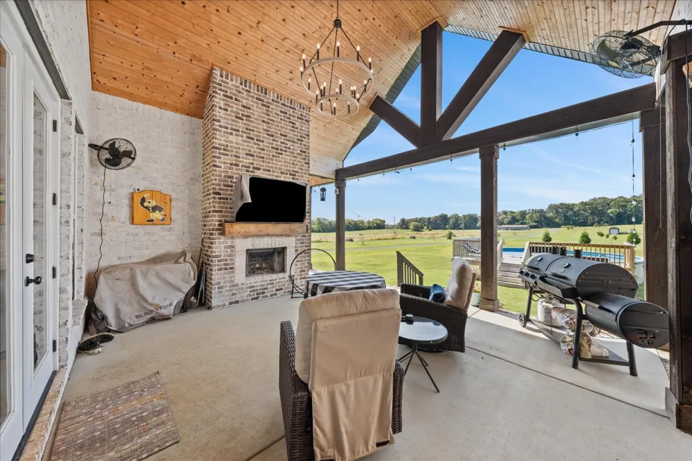 742 Kingdom Rd Unionville, TN 37180