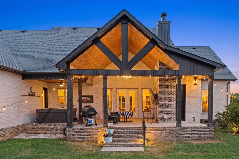 742 Kingdom Rd Unionville, TN 37180