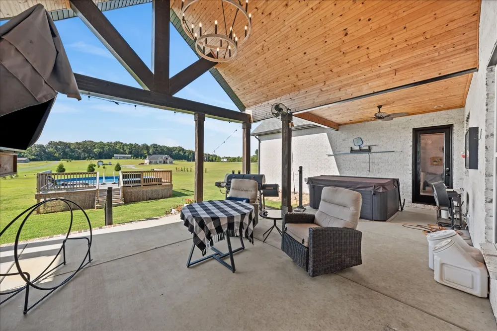 742 Kingdom Rd Unionville, TN 37180