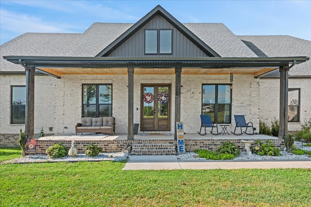 742 Kingdom Rd Unionville, TN 37180