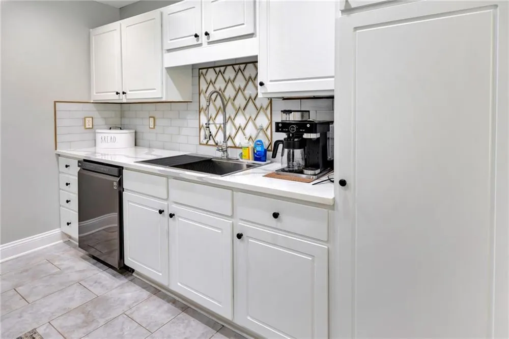 514 Hamlet Drive Loganville, GA 30052