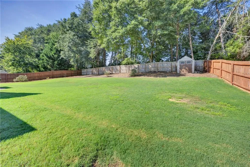 514 Hamlet Drive Loganville, GA 30052