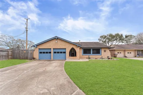 4307 Meadow Glenn Drive