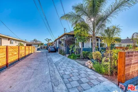 1588 W 36th Street