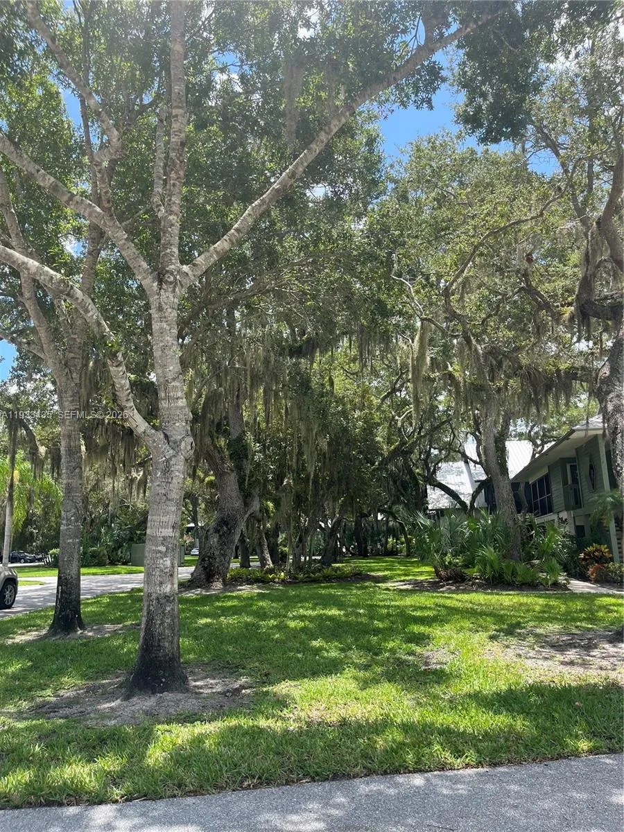 5200 SE Seascape Way #201 Stuart, FL 34997