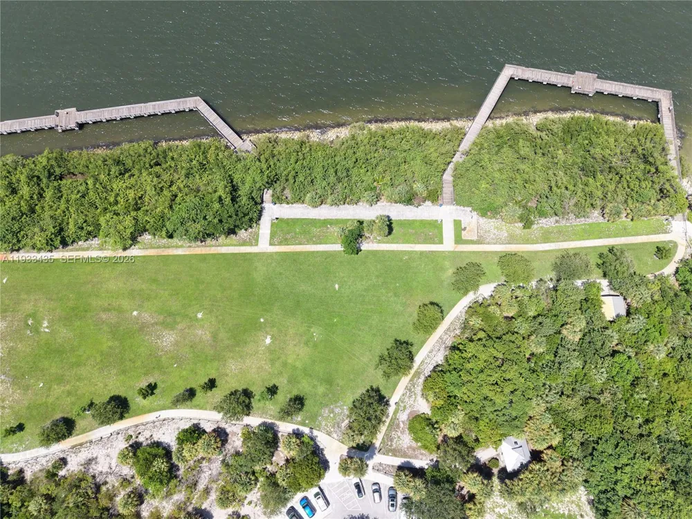 5200 SE Seascape Way #201 Stuart, FL 34997