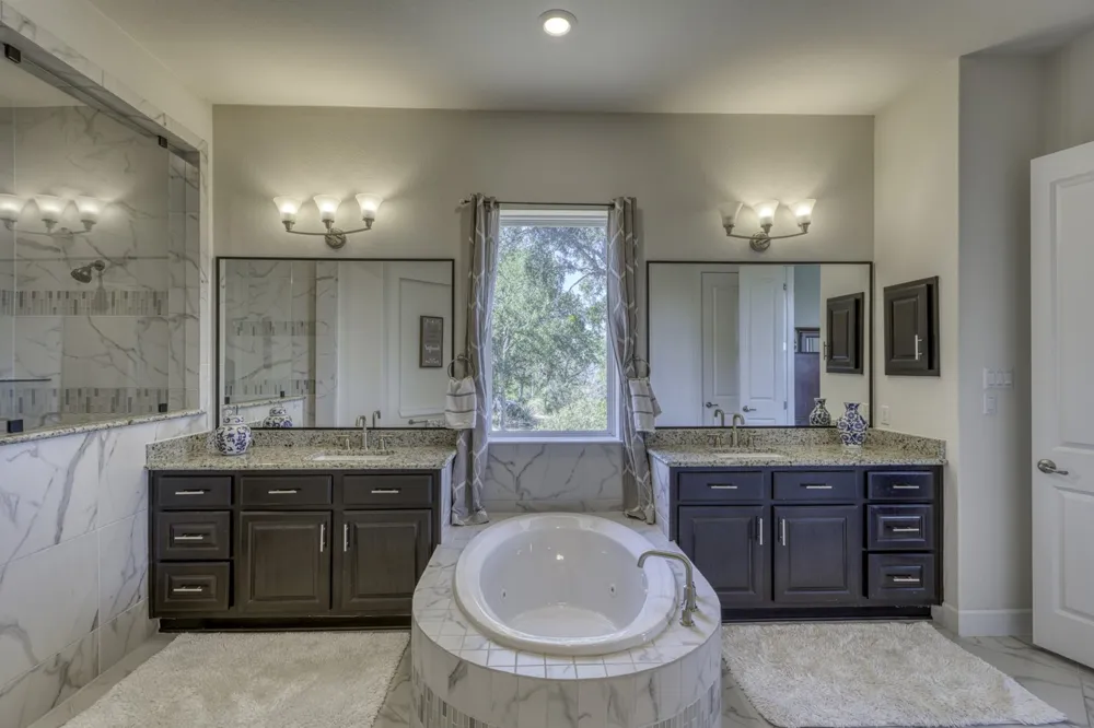 235 Chestnut Crossing Burnet, TX 78611