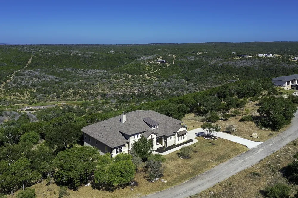 235 Chestnut Crossing Burnet, TX 78611