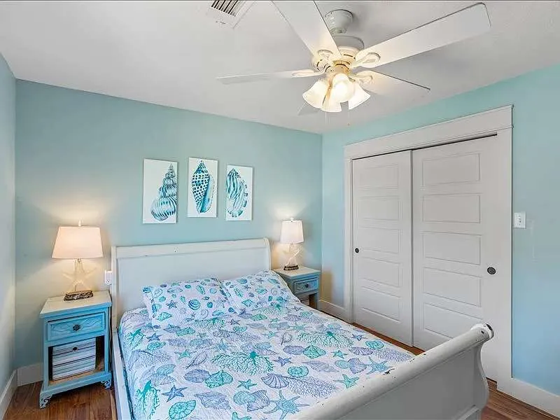 157 Verdia Drive Crystal Beach, TX 77650