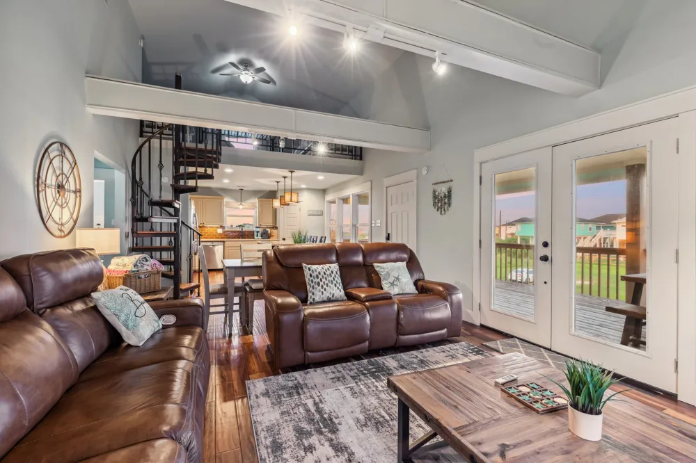 157 Verdia Drive Crystal Beach, TX 77650