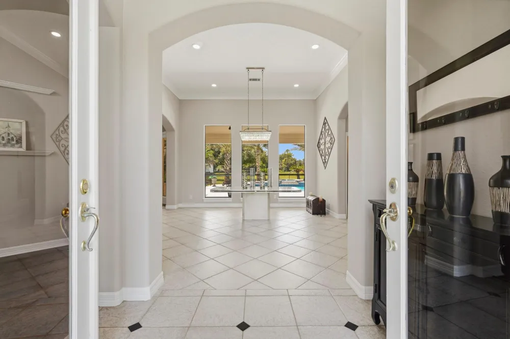 835 Hall Road Alvin, TX 77511