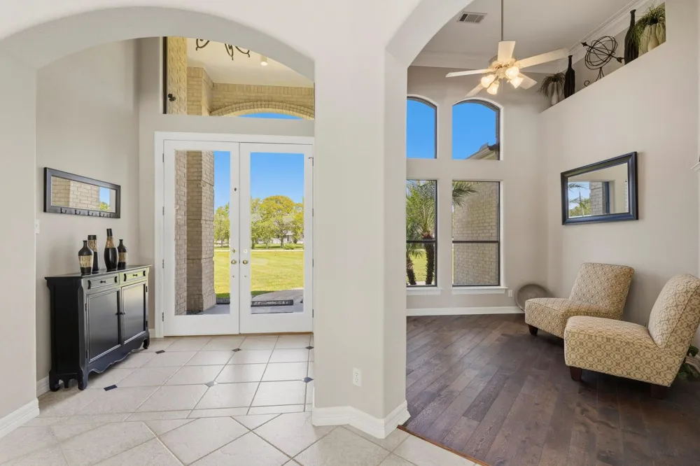 835 Hall Road Alvin, TX 77511
