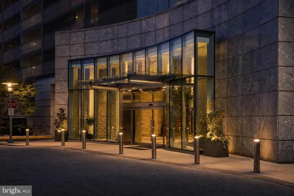 2101 MARKET STREET #3408 Philadelphia, PA 19103