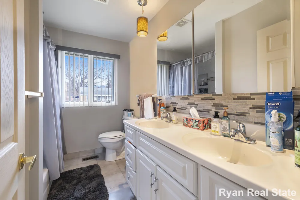 1841 Springfield Street Flint, MI 48503