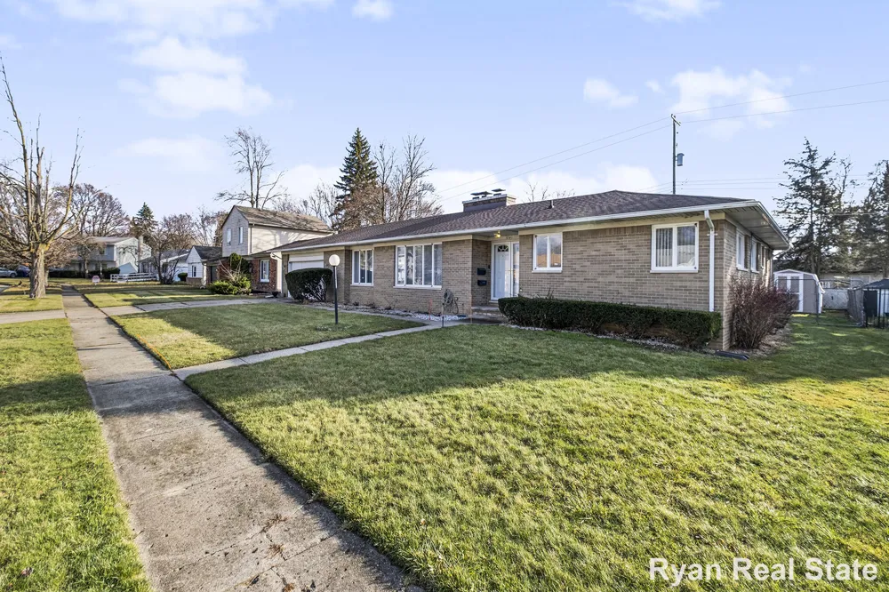 1841 Springfield Street Flint, MI 48503