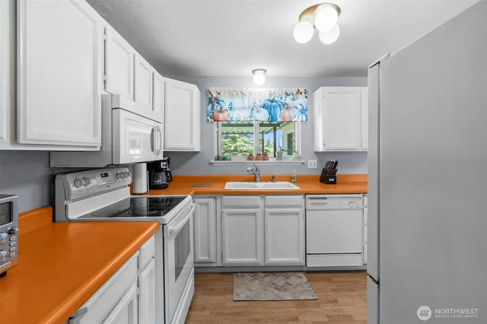 1005 20th Street SE Auburn, WA 98002