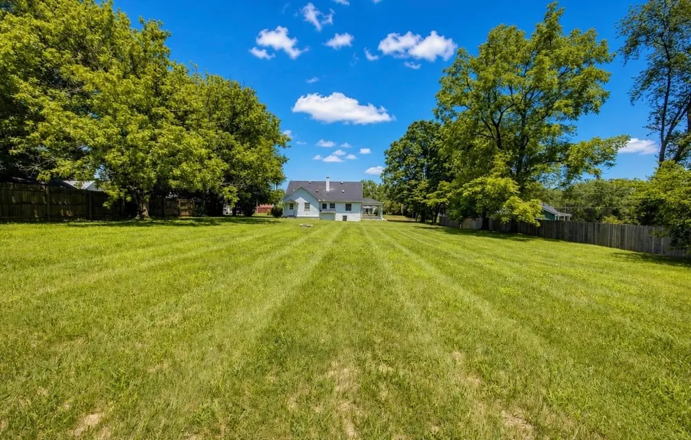 414 College St Portland, TN 37148