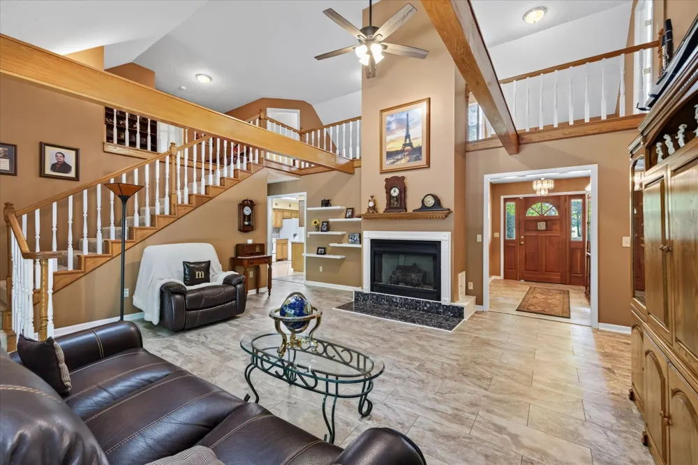 175 Castleton Cv Paris, TN 38242