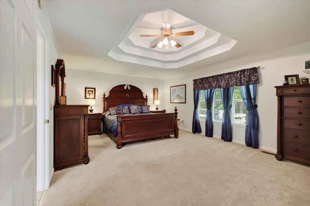 175 Castleton Cv Paris, TN 38242
