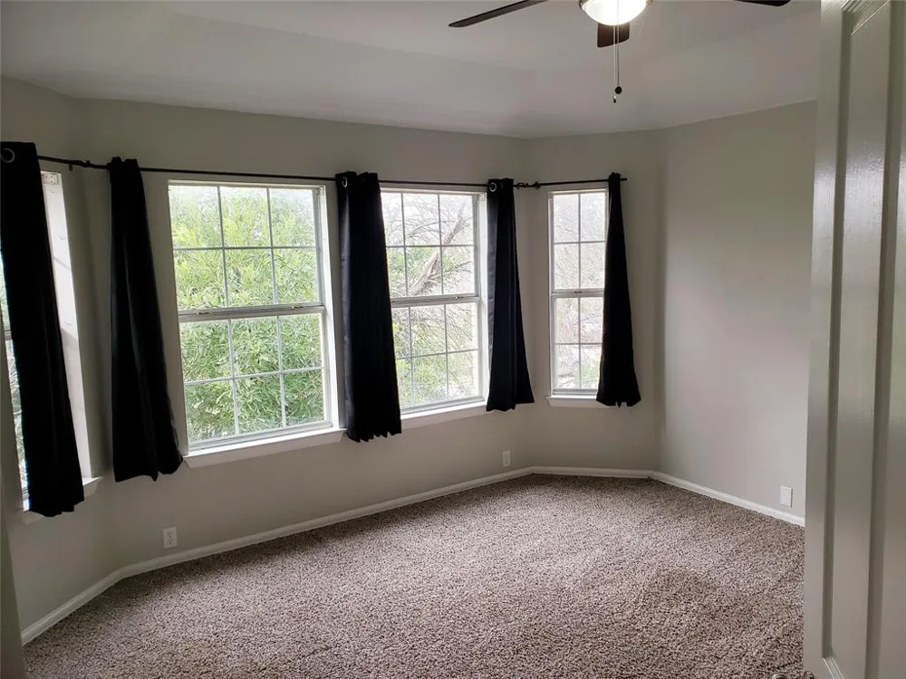 116 Killdeer Lane Leander, TX 78641