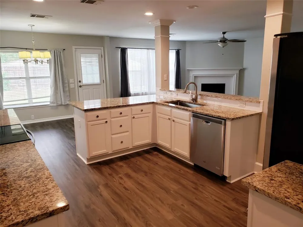 116 Killdeer Lane Leander, TX 78641
