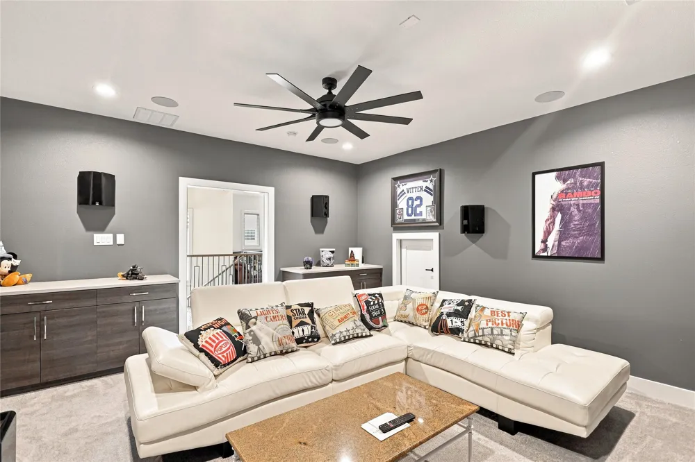 2080 Holt Way Grapevine, TX 76051