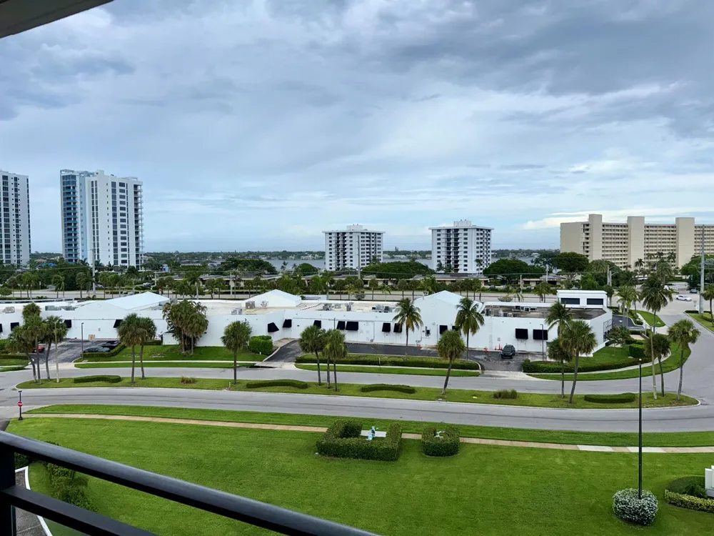 336 Golfview Road #718 North Palm Beach, FL 33408