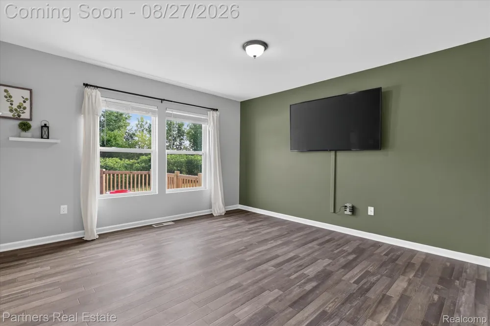 424 Saddlebrook Drive Linden City, MI 48451