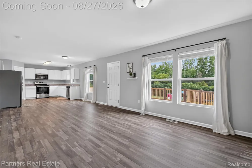 424 Saddlebrook Drive Linden City, MI 48451