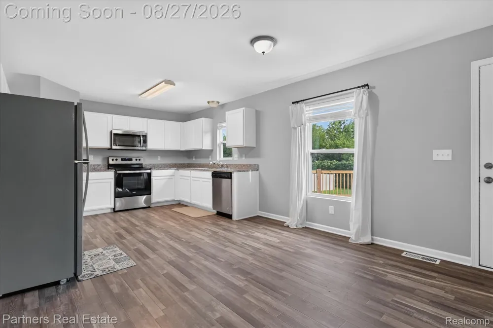 424 Saddlebrook Drive Linden City, MI 48451
