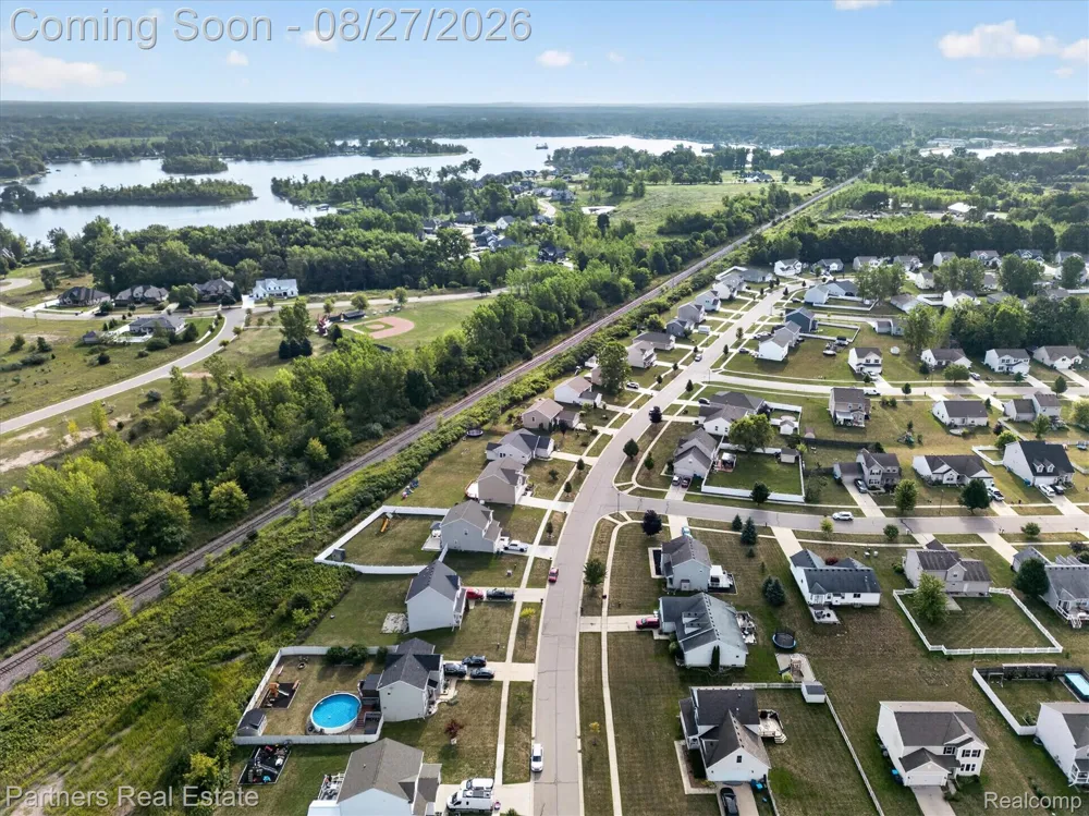 424 Saddlebrook Drive Linden City, MI 48451