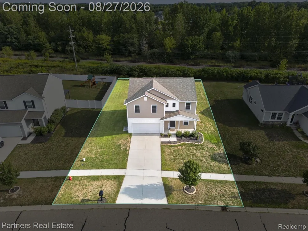 424 Saddlebrook Drive Linden City, MI 48451