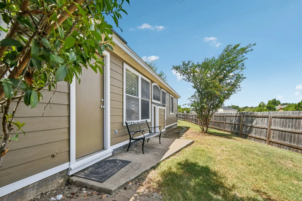 1611 Lantern Light Drive Round Rock, TX 78681