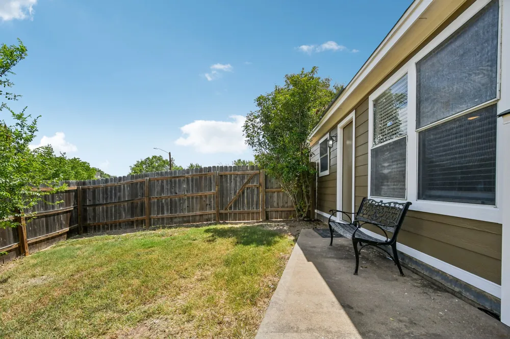 1611 Lantern Light Drive Round Rock, TX 78681