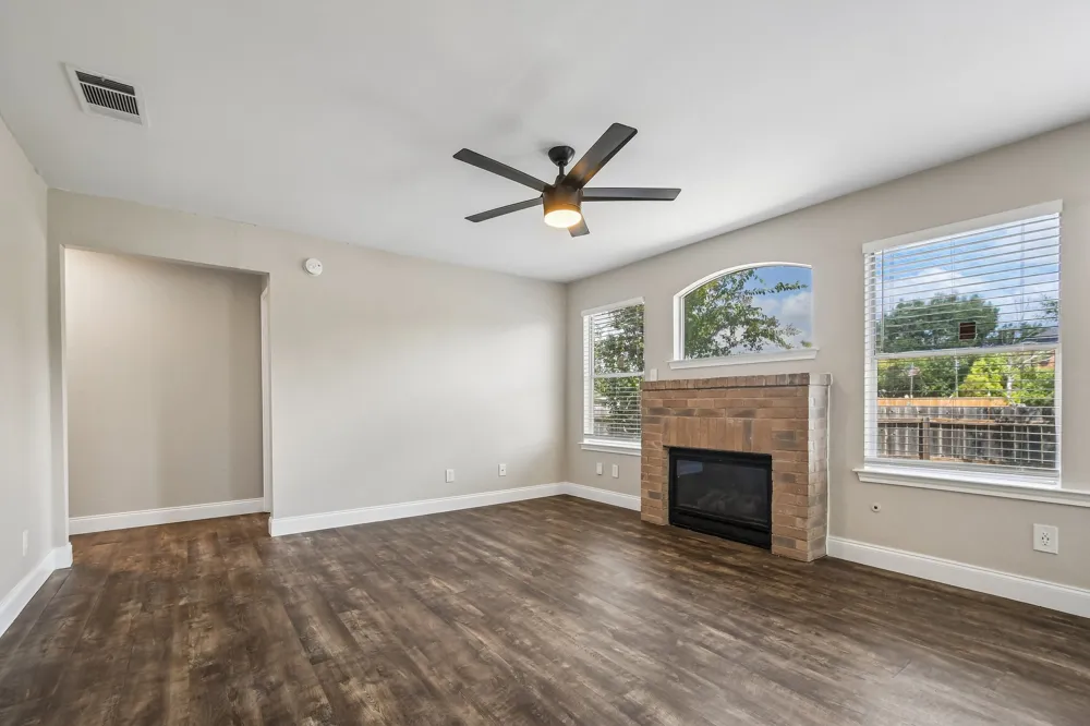 1611 Lantern Light Drive Round Rock, TX 78681