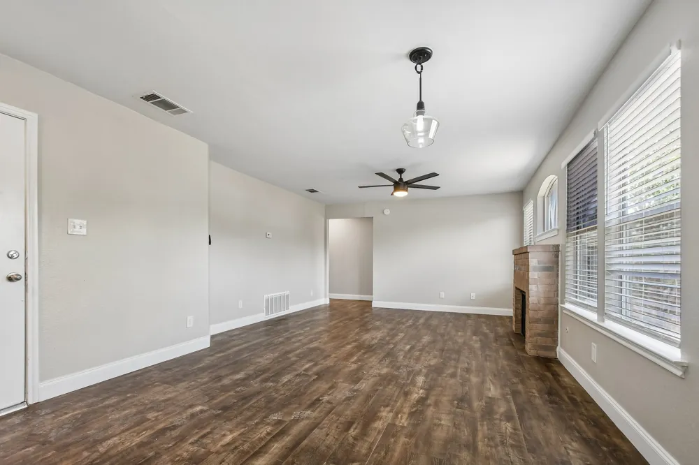 1611 Lantern Light Drive Round Rock, TX 78681