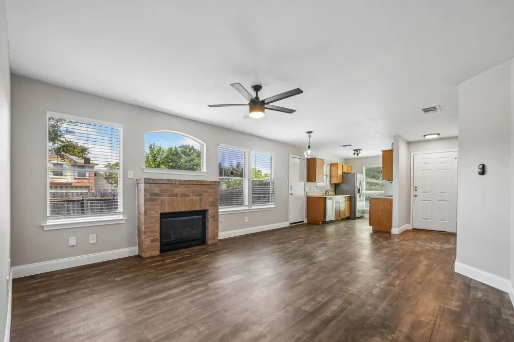 1611 Lantern Light Drive Round Rock, TX 78681