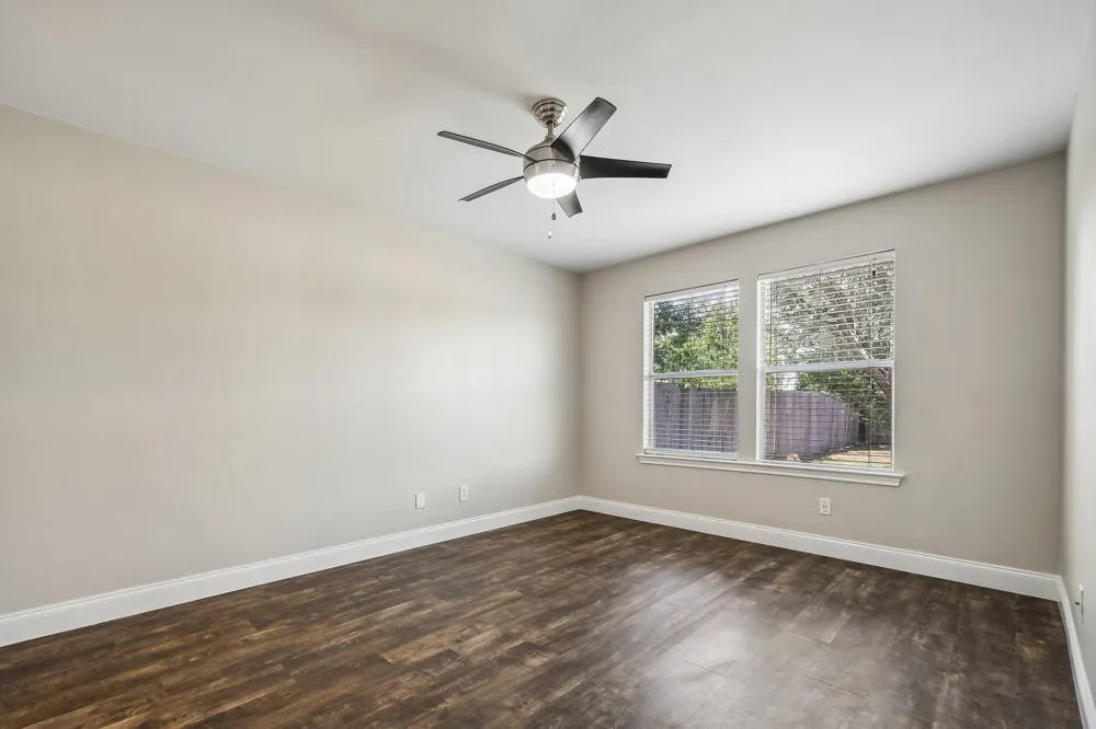1611 Lantern Light Drive Round Rock, TX 78681