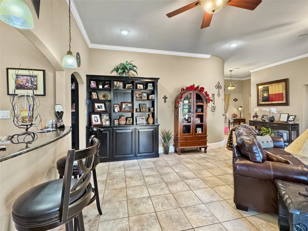 7205 Muirfield Drive Cleburne, TX 76033
