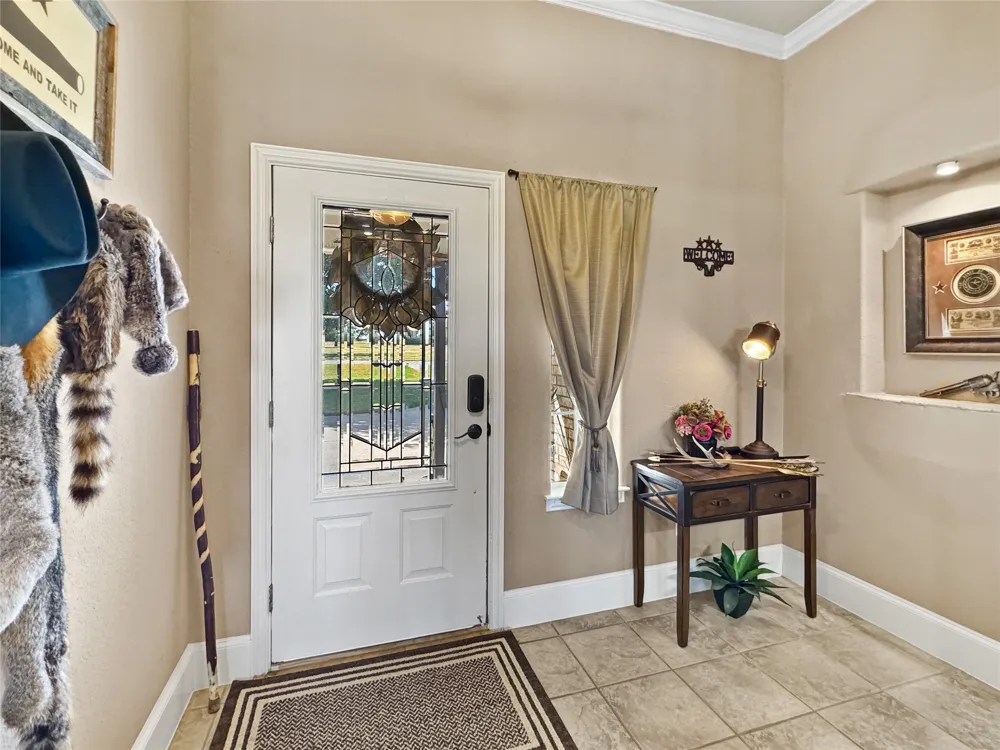 7205 Muirfield Drive Cleburne, TX 76033