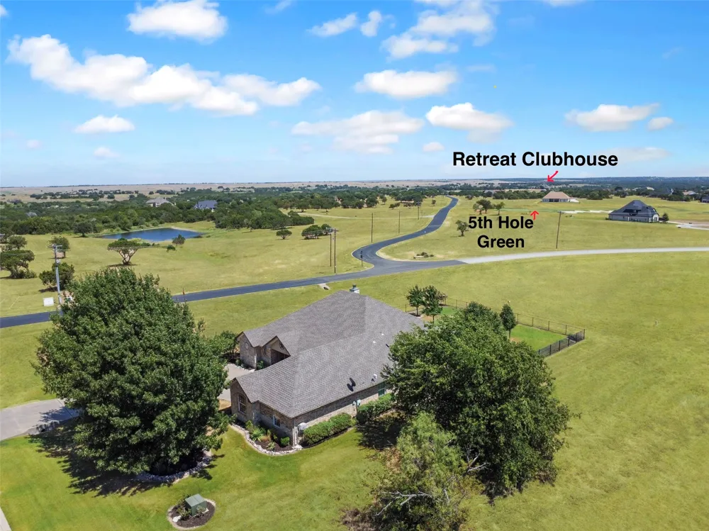 7205 Muirfield Drive Cleburne, TX 76033