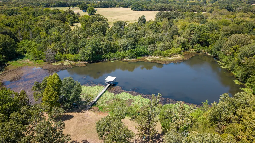 8266 Fm 17 Grand Saline, TX 75140