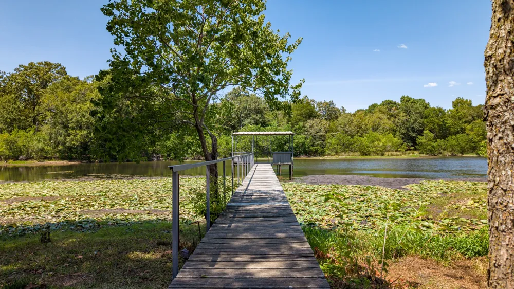 8266 Fm 17 Grand Saline, TX 75140